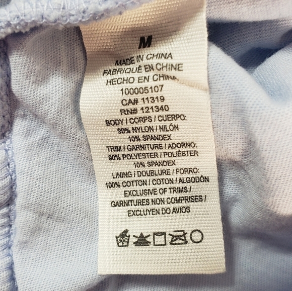 Garage Lace Sheer Crop Top - Picture 4 of 4